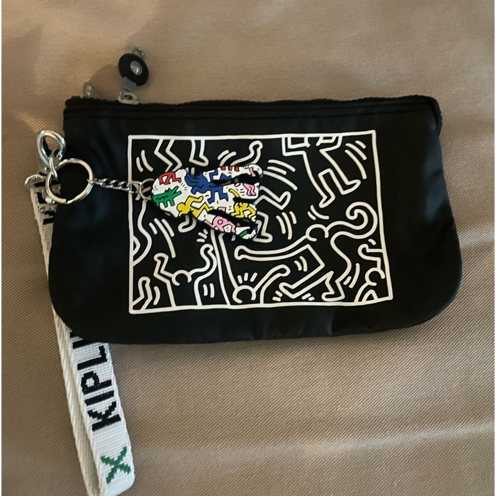 Kipling X Keith Haring Pouch